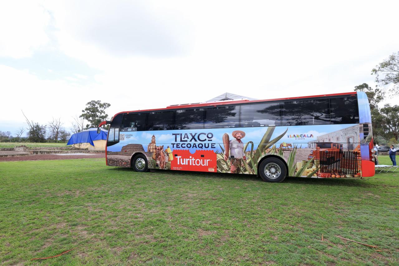 Presenta gobernadora nueva ruta turística Mobility Turitour ADO 'Tlaxco-Tecoaque'